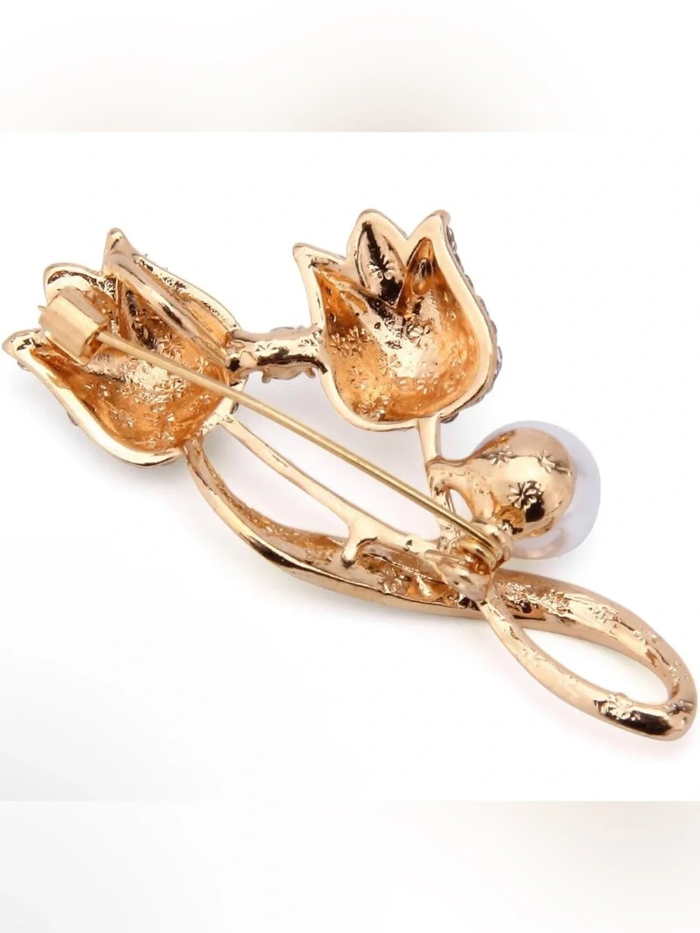 Rhinestone Flower Brooch Pin – Elegant Gold Tone ✨